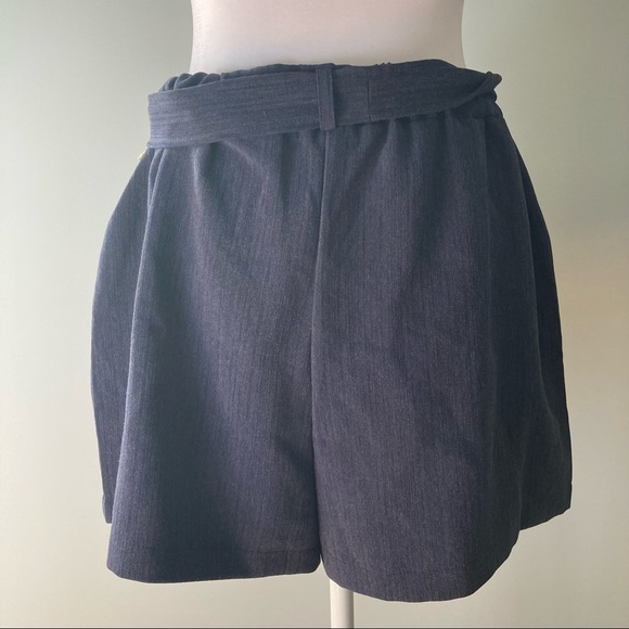 Leith ladies high waist blue tie shorts size Medium - Picture 2 of 6